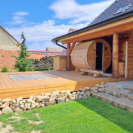 Wellness Srub U Holubu Villa Malsice Exterior foto
