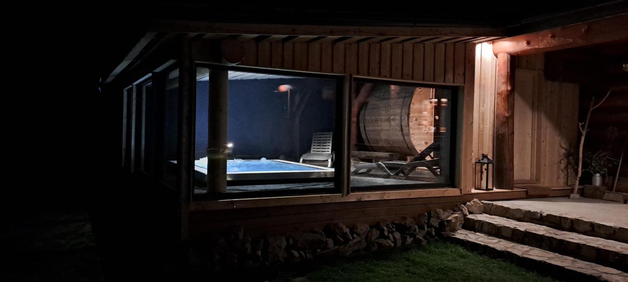Wellness Srub U Holubu Villa Malsice Exterior foto